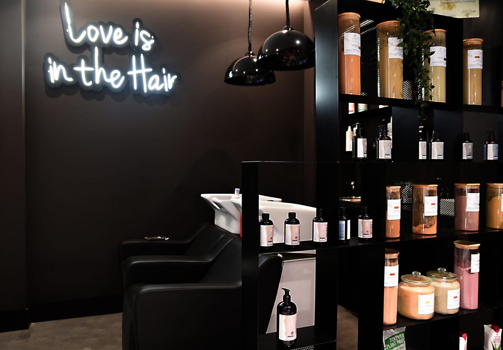 Luxury styling area in Rome location